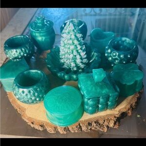 Christmas Green Decorative Candle Holders, trinket boxes an end table dish